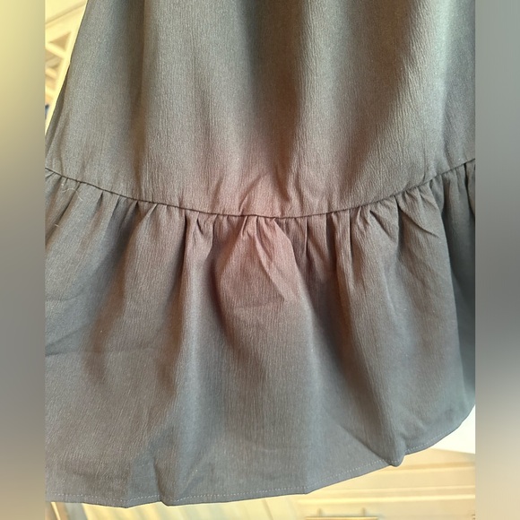 ⭐️NWT Black off the shoulder dress with ruffle sleeves and hem - Picture 5 of 8